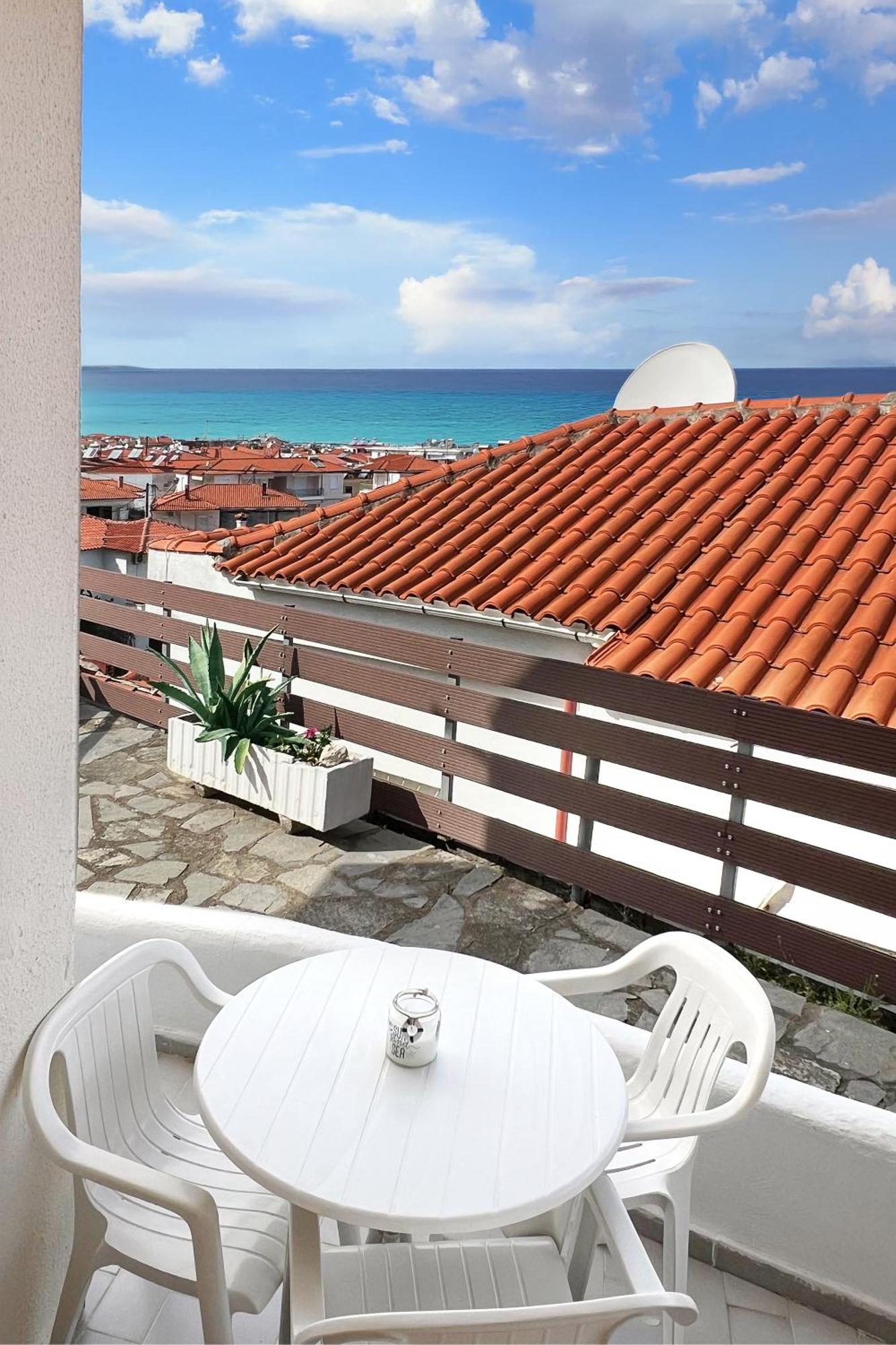 Apartment Rona Vista Cozy Veranda Polychrono