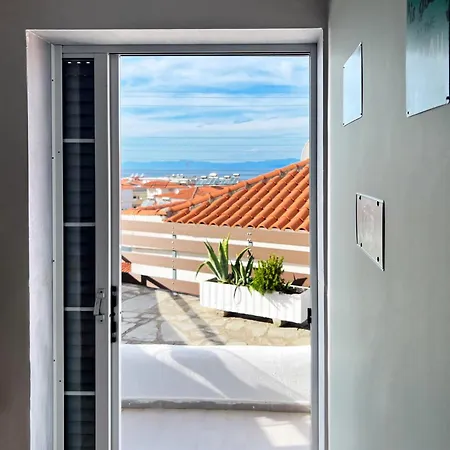 Rona Vista Suites Cozy Veranda Polychrono Exterior photo